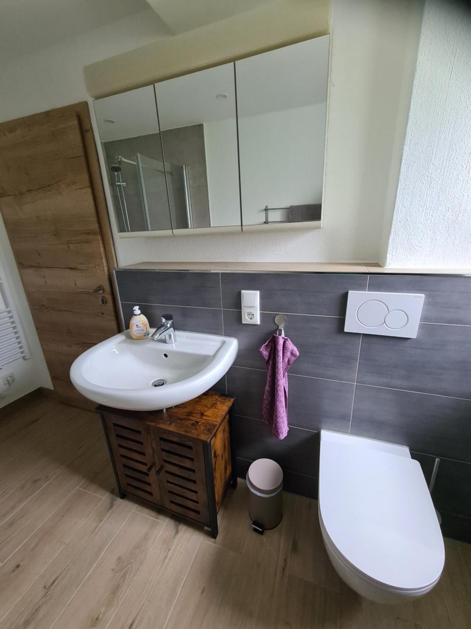 Ferienwohnung Burgblick Pelm Exterior foto